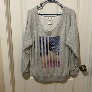PINK American flag crew neck
